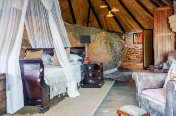 Luxury rooms carved into the rocks at Amalinda Lodge