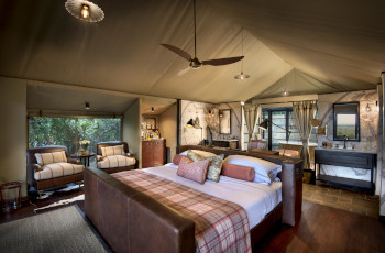 andBeyond Bateleur Camp's luxurious safari tents