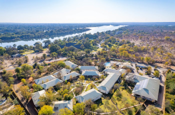 Insika Lodge is set in a stunning garden with view into the bush