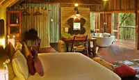 Jaci's Safari Lodge